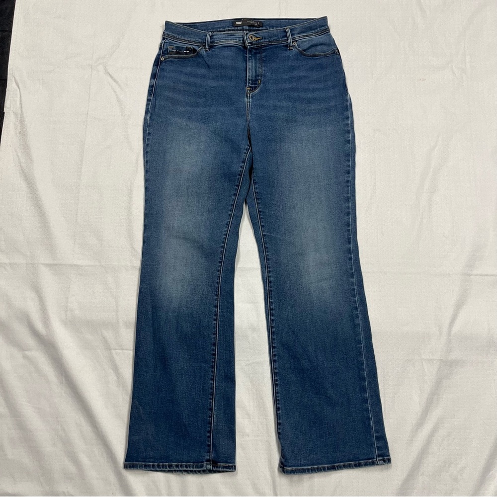 Levi’s ladies 512 boot cut jeans size 12